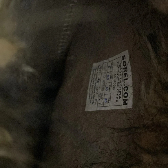 Sorel Joan of Arctic Snow Boots Black Faux Fur Size 8 Brown Fur Cuff - Picture 12 of 15